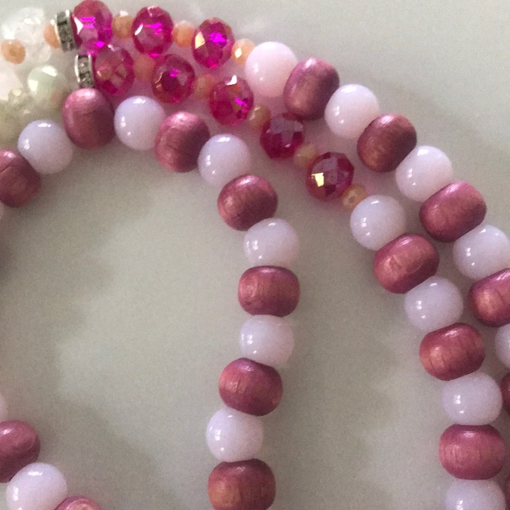 Necklace - Picture 4 of 5